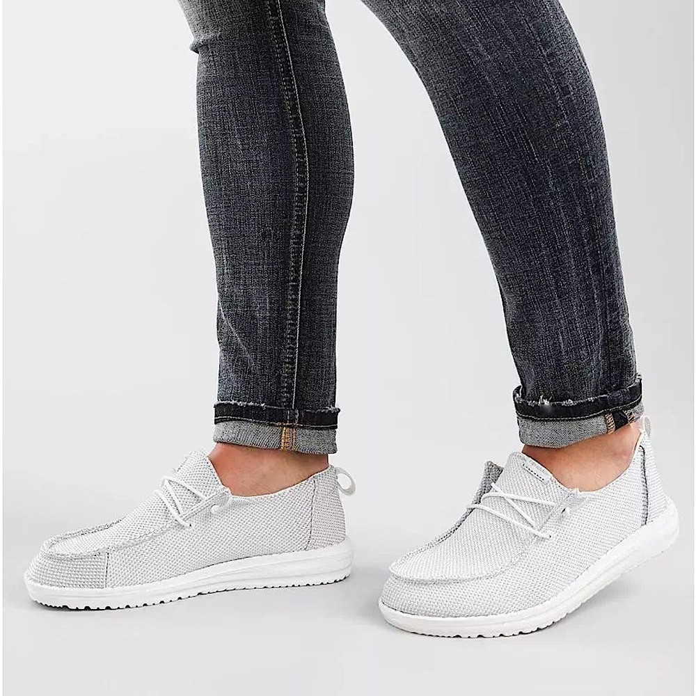 Hey Dude‎ Womens Wendy Sox Shoe 9 Sox White Taping Slip On Lightweight